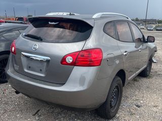 2014 Nissan Rogue Select S - Exterior Rear Right Corner Image